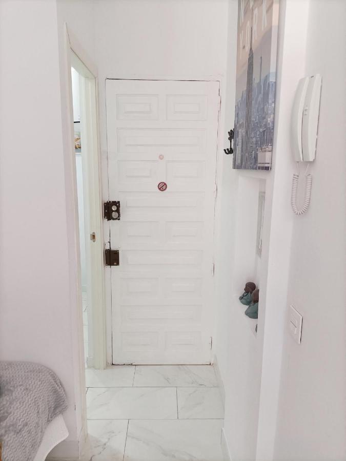 Comodo Apartamento Al Lado De La Playa De Las Canteras Лас Палмас де Гран Канария Екстериор снимка